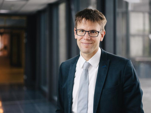 Portrait Prof. Simon Ebbinghaus 