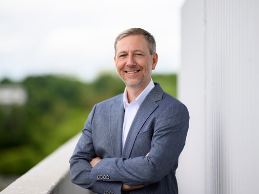 Portrait Professor Dominic Winter