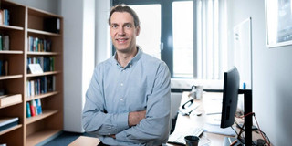 Portrait of Prof. Ralf B. Schäfer
