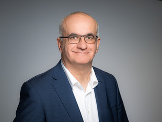 Manfred Bayer