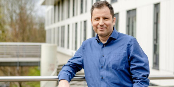 Portrait of Prof. Miguel Marques