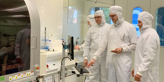 Wissenschaftler in einem Labor am Terahertz-Integrationszentrum der Universität Duisburg-Essen