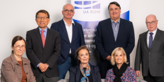 International Advisory Board zu Gast im Ruhrgebiet Gruppenfoto des International Advisory Boards der UA Ruhr